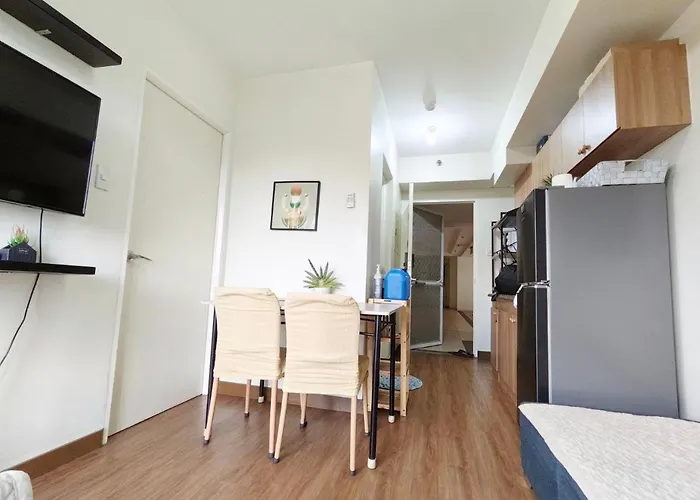 Apartamento Rosshan's Crib 1br With Parking Near Bgc And Ortigas